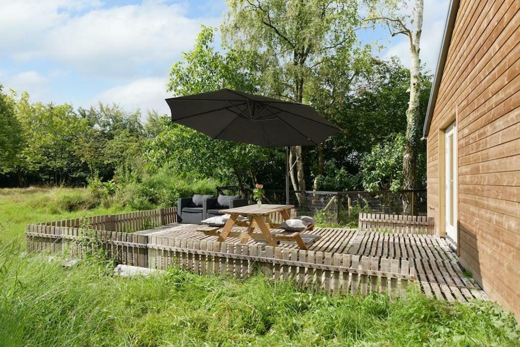 Bos En Beek Bed and Breakfast Ulvenhout Exterior foto